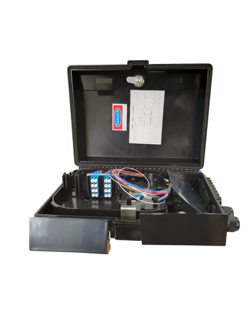 FAT Box 1X16 With SC/UPC Adapters & Pigtail